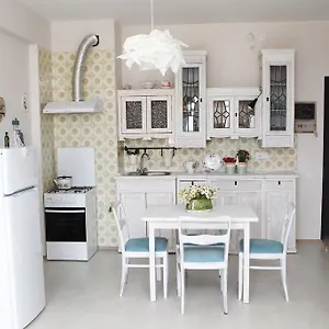 https://apartment-lech-karchinsky-street.alltbilisihotels.com